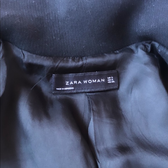 *SOLD* Zara wool coat / dress coat - Picture 3 of 3